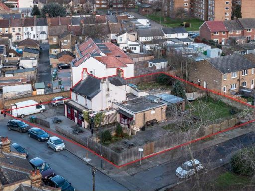 Similar property image