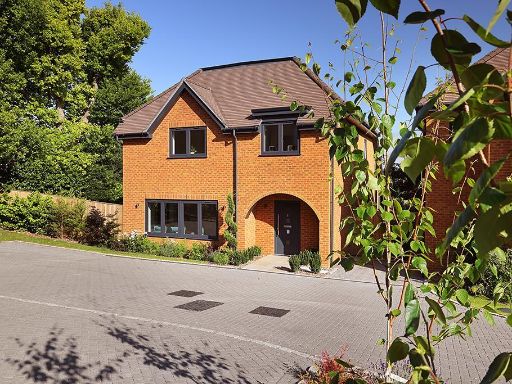 Similar property image