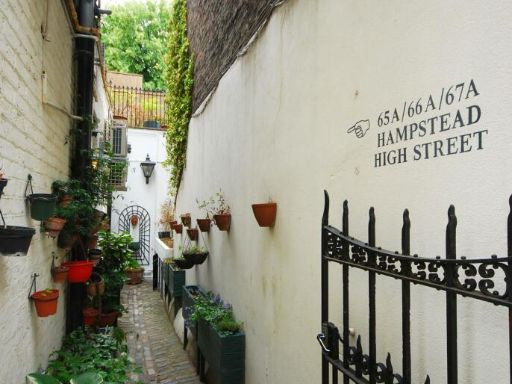 Similar property image