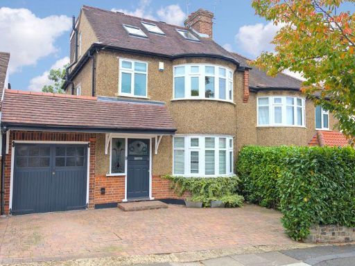 Similar property image