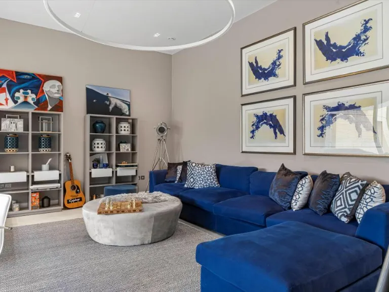 property Compatible Images}