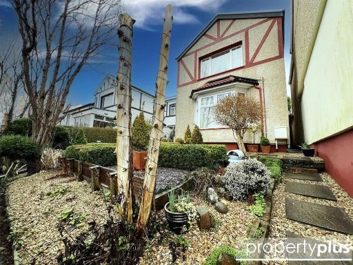 Similar property image