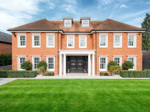 Similar property image