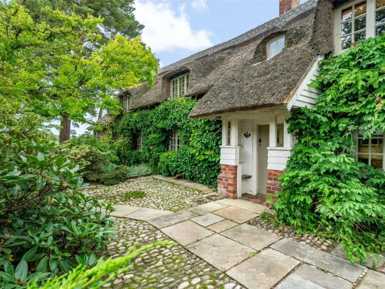 property Compatible Images}