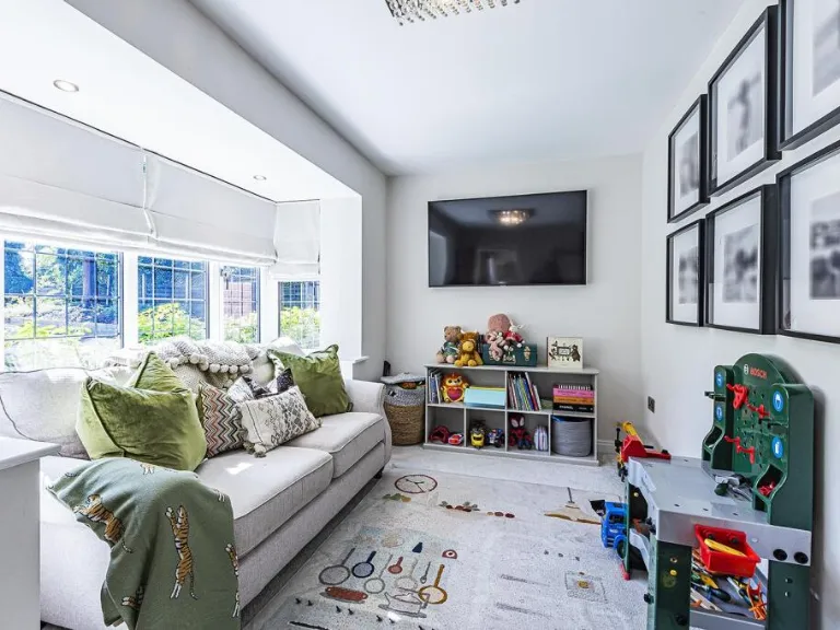 property Compatible Images}