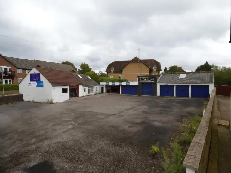 property Compatible Images}