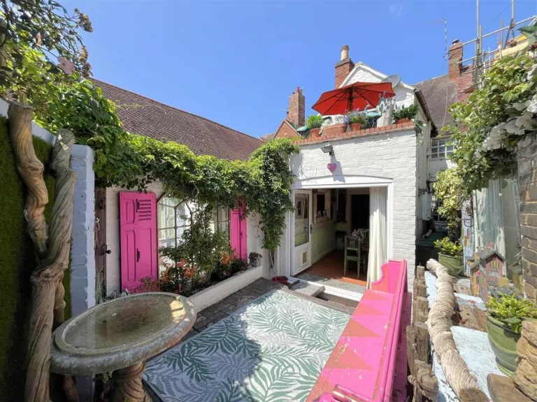 property Compatible Images}