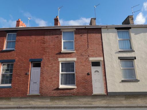 Similar property image