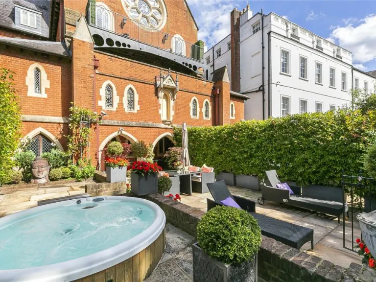 property Compatible Images}