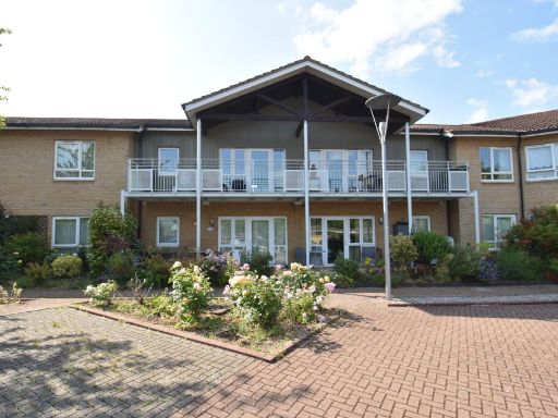 Similar property image