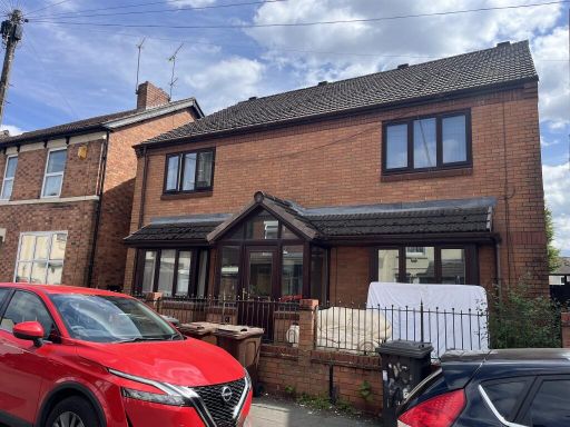 Similar property image