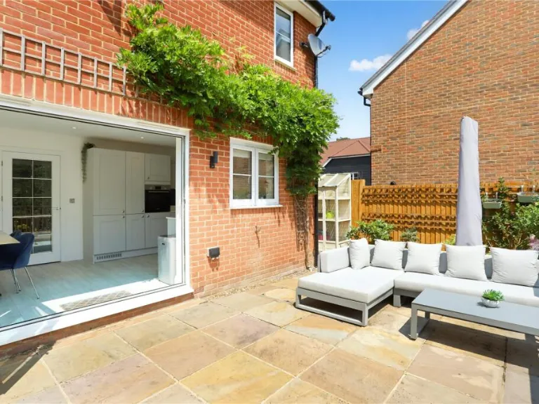 property Compatible Images}