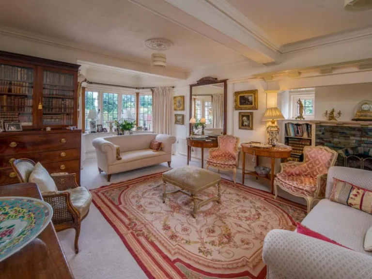 property Compatible Images}