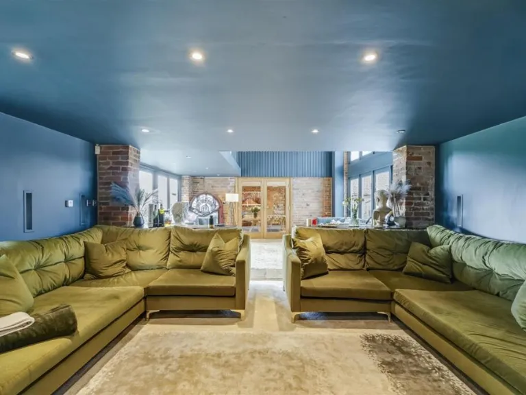 property Compatible Images}