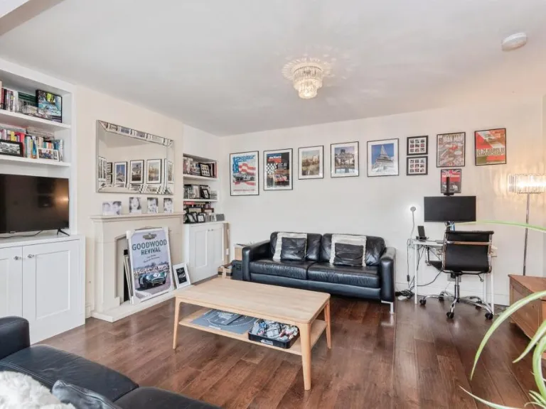 property Compatible Images}