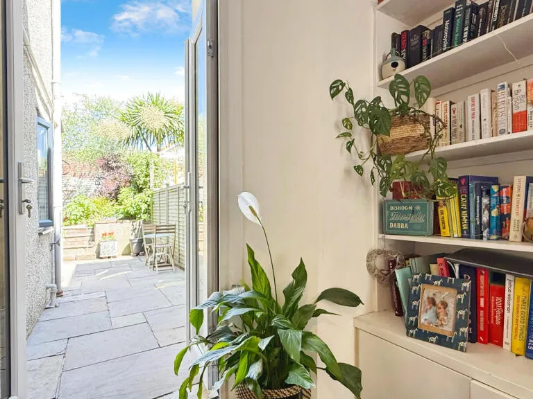 property Compatible Images}