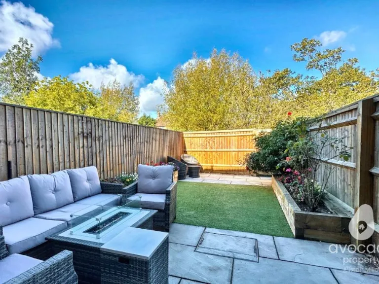 property Compatible Images}