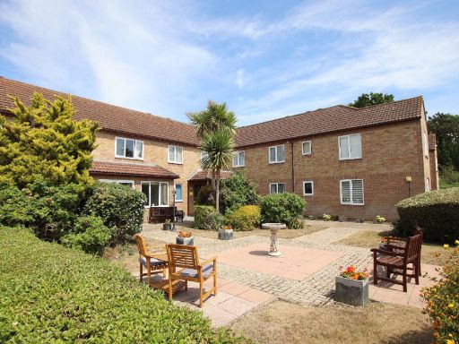 Similar property image