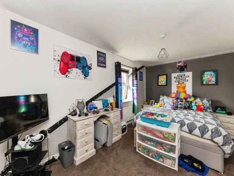 property Compatible Images}