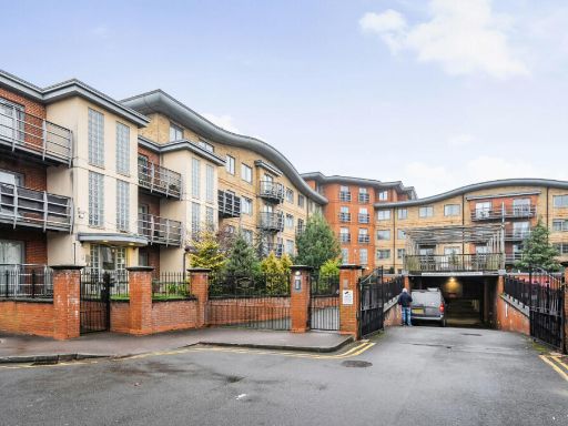 Similar property image