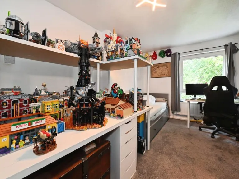 property Compatible Images}