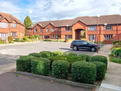 Similar property image