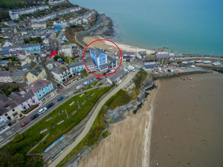 property Compatible Images}