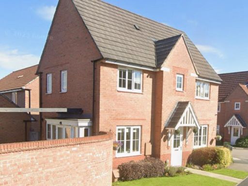 Similar property image