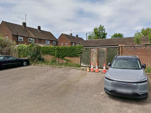 Similar property image