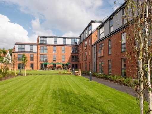 Similar property image