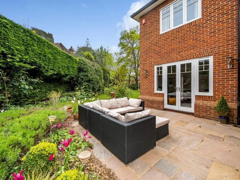 property Compatible Images}