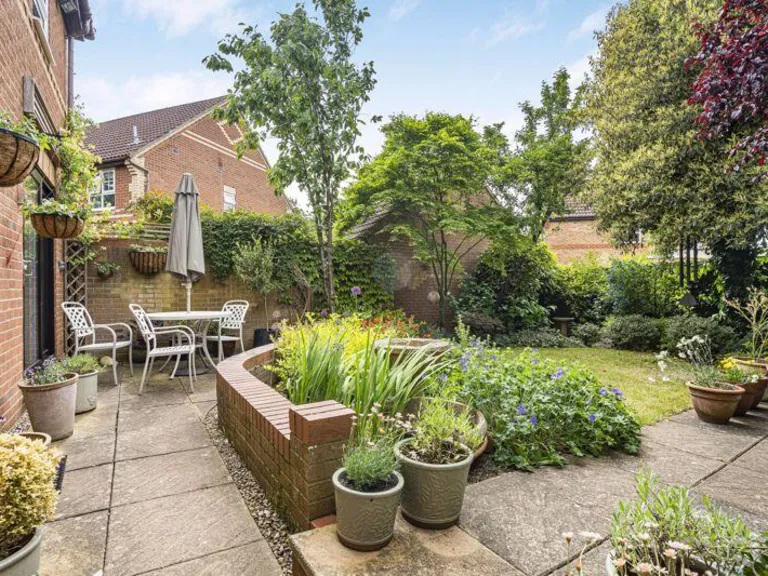 property Compatible Images}