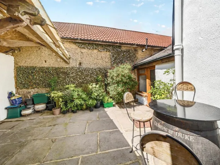 property Compatible Images}