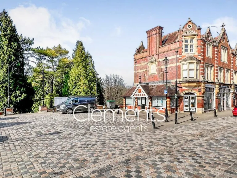 property Compatible Images}