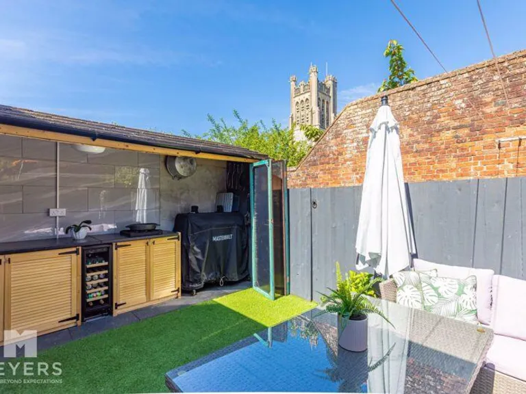 property Compatible Images}