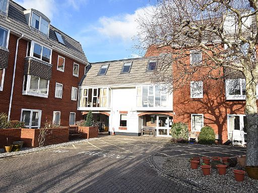 Similar property image