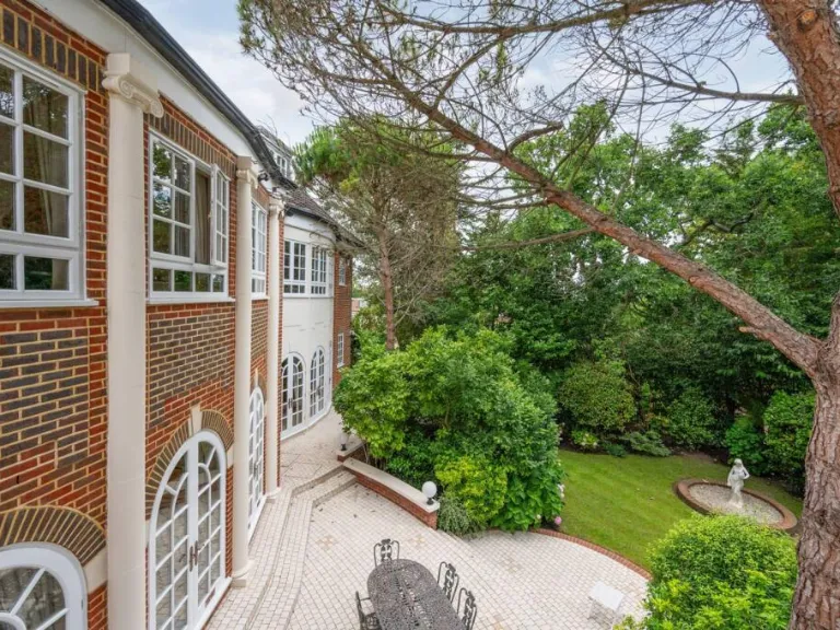 property Compatible Images}