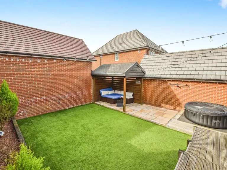 property Compatible Images}