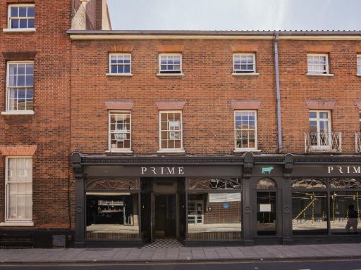 Similar property image