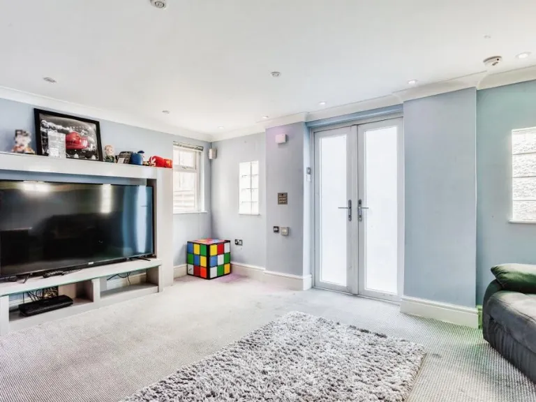 property Compatible Images}