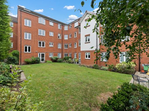 Similar property image