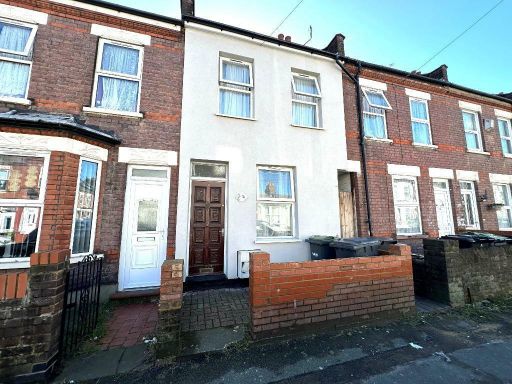 Similar property image