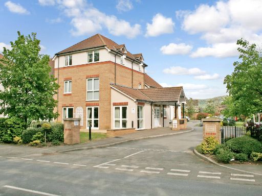 Similar property image