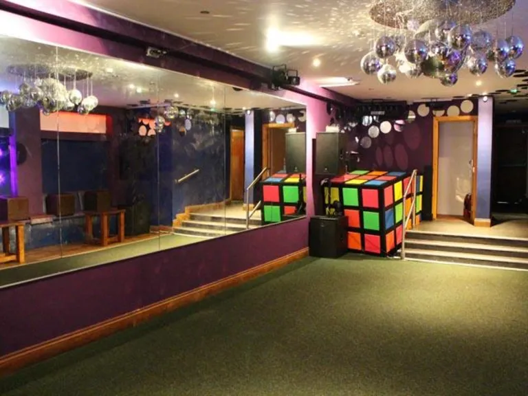 property Compatible Images}