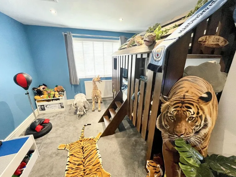 property Compatible Images}