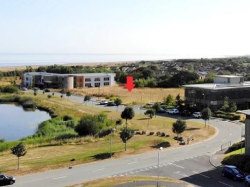 Similar property image