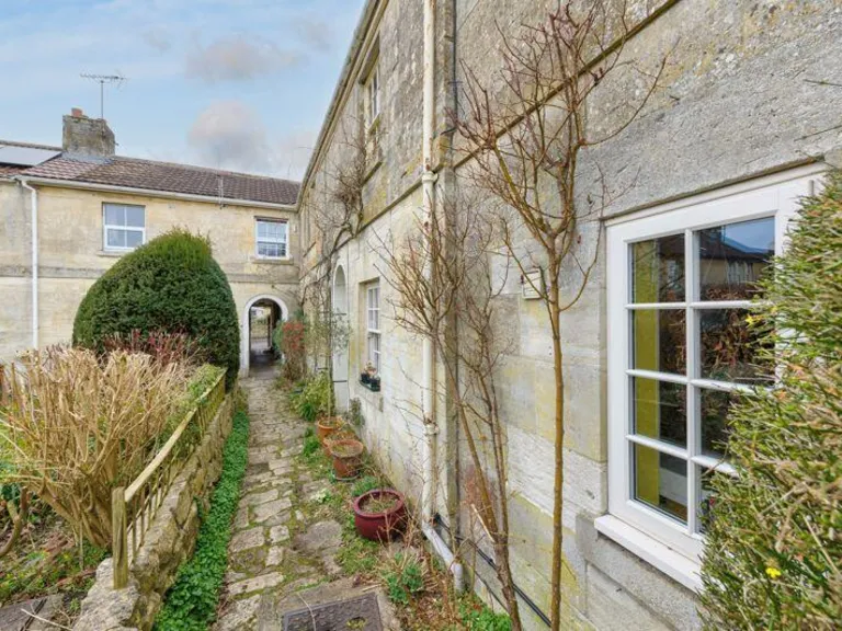 property Compatible Images}