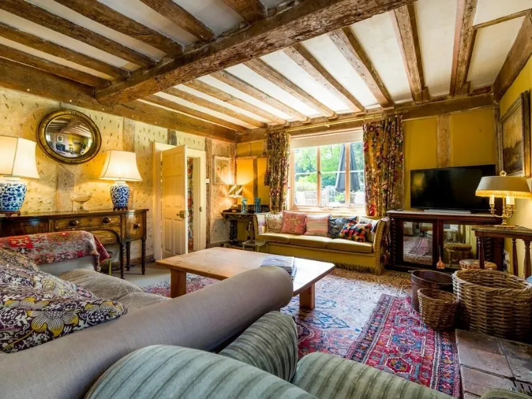property Compatible Images}