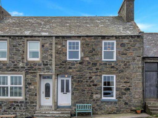 Similar property image