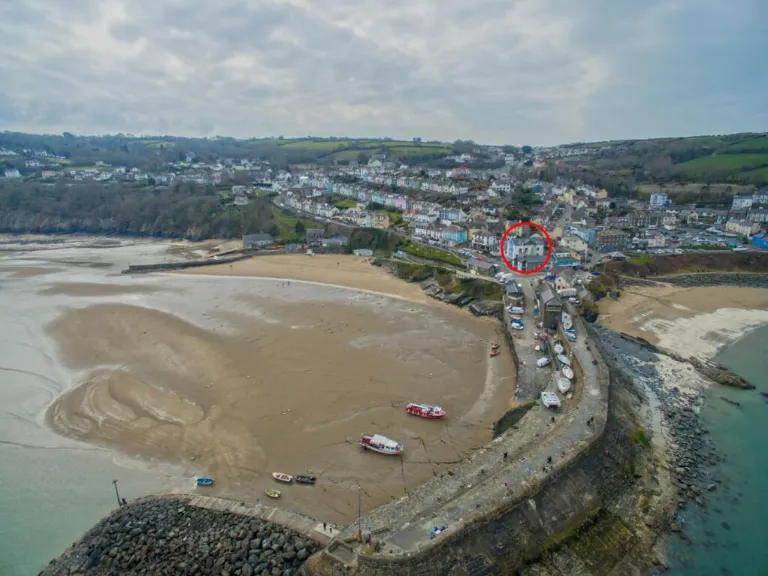 property Compatible Images}